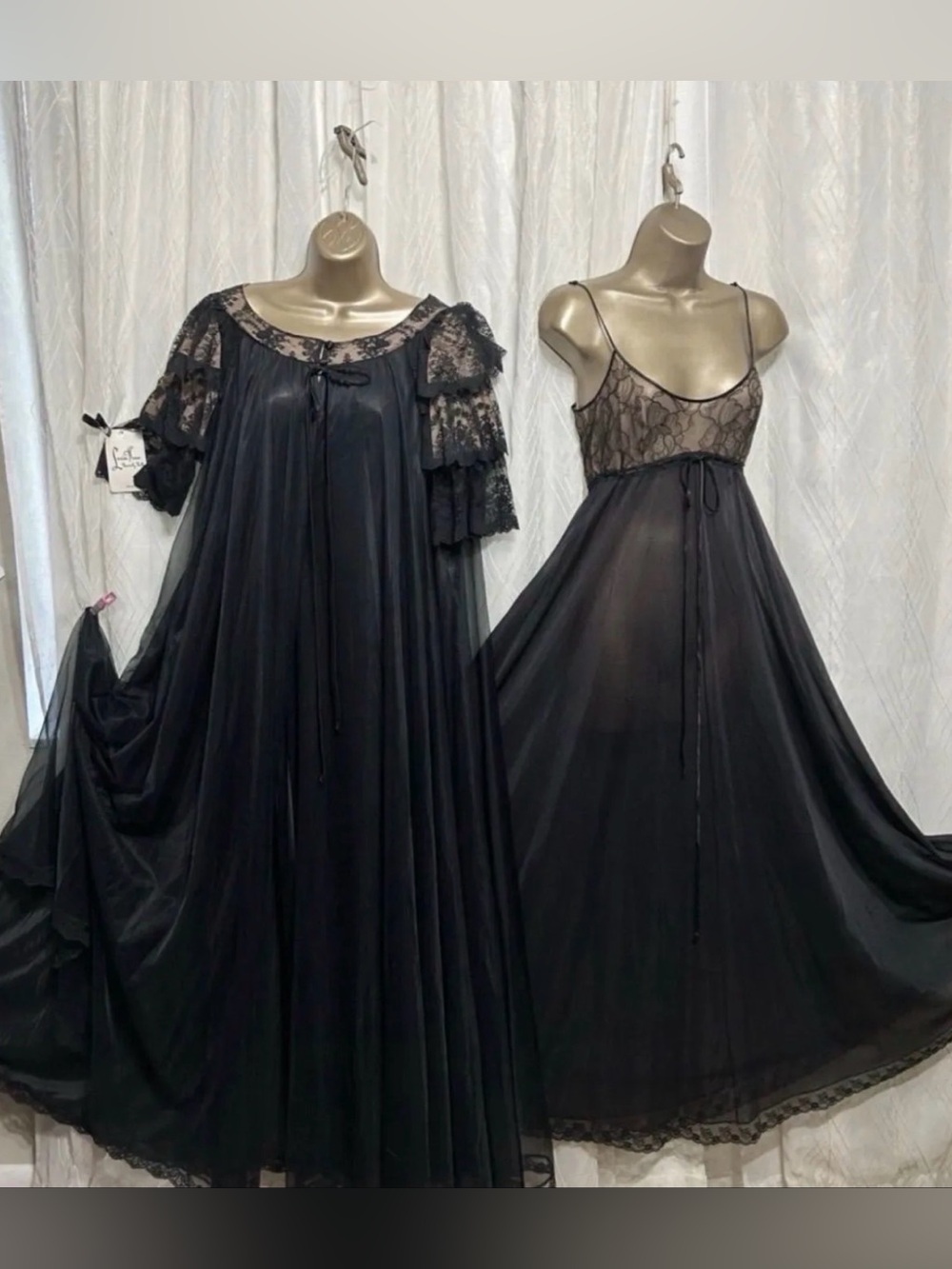 Lucie Ann Beverly Hills Chiffon Peignoir Set
